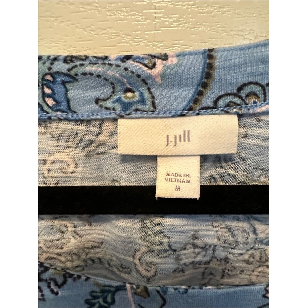 J. Jill Light Blue Paisley Print Women’s Top Elastic Slight Puff 3/4 Sleeve Med - Picture 2 of 7